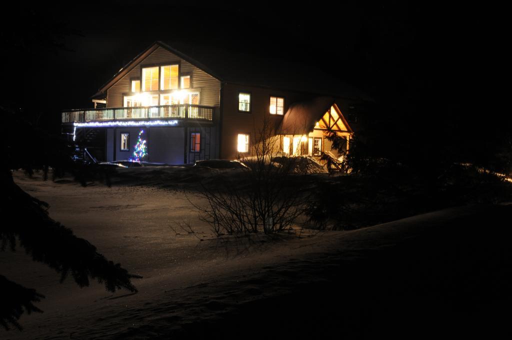 Ferienwohnung Le Nomade Mont Tremblant Lac-Superieur Exterior foto